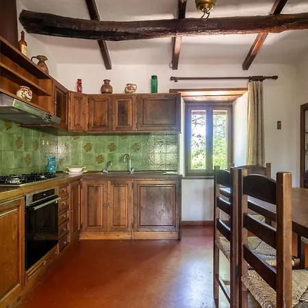 بيت للعطل Casa La Cedrina, Pool,