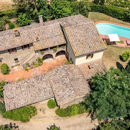 Casa La Cedrina, Pool, بيت للعطل Lornano
